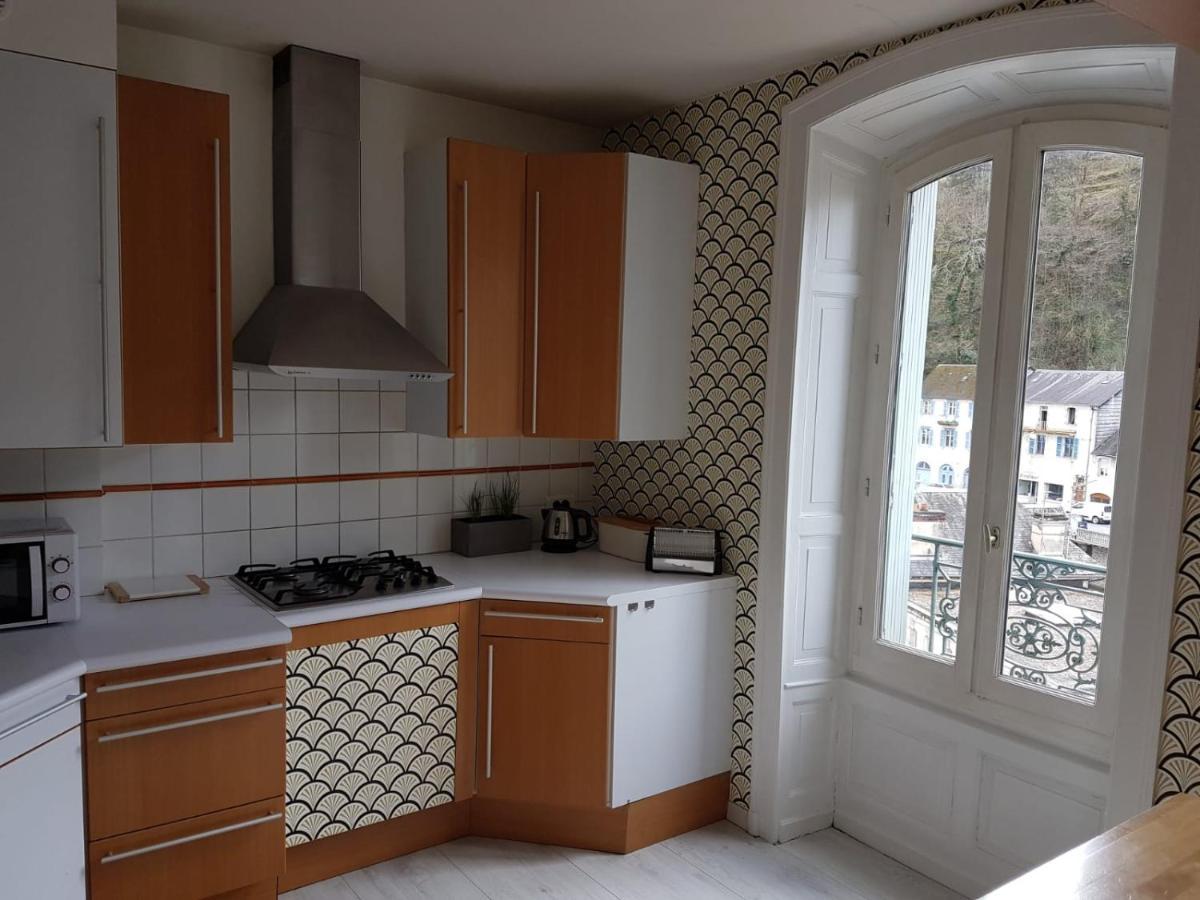 Tulle : Bel Appartement Lumineux En Centre Ville מראה חיצוני תמונה